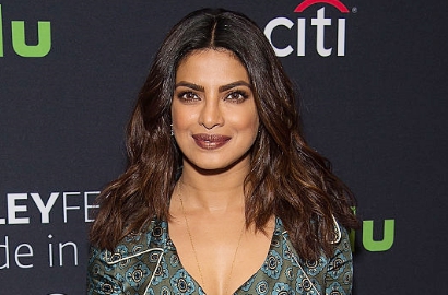 Dikontrak Jadi Artis, Priyanka Chopra Tidak Boleh Hamil