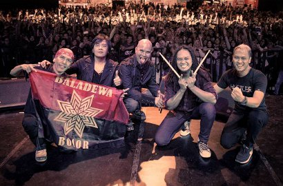 19 Tahun Pisah, Dewa 19-Ari Lasso Reuni di Panggung Konser 1000 Band