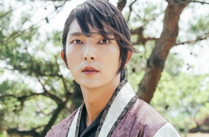 Jadi Raja, Gaya Rambut Baru Lee Jun Ki di 'Scarlet Heart Ryeo' Bikin Salah Fokus