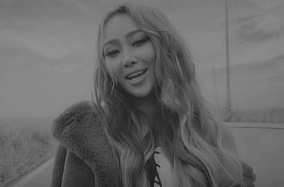 Makin Seksi di MV Hitam Putih 'Love Like This', Fans Yakin Hyorin Bisa Debut di Amerika