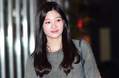 'Drinking Solo' Tamat, Chae Yeon Foto Manis Ucap Terima Kasih