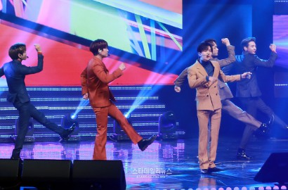 SHINee Tampilkan '1 of 1', NCT 127 Cover 'View'-'Lucifer' di Korea Culture Award