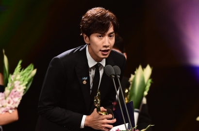Kwang Soo Kirim Pesan untuk Gary Soal 'Running Man' di  Korea Culture Awards