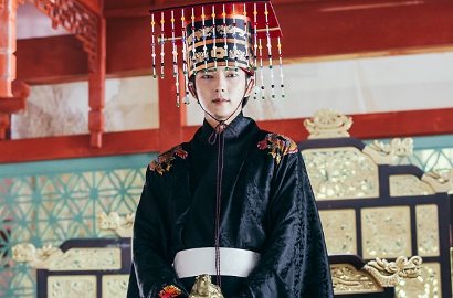Syuting Diangkat Jadi Raja di 'Scarlet Heart Ryeo', Lee Jun Ki Tetap Usil