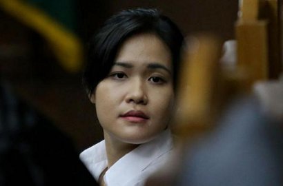 Malah Tersenyum, Ini Alasan Jessica Tak Menangis Usai Dinyatakan Bersalah
