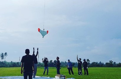 Pesawat Indonesia Terbang Tanpa Awak, 'Menembus Langit' Jadi Trending Topik