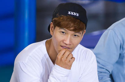 Kim Jong Kook Pamer Abs di 'Running Man' Bikin Netter Histeris