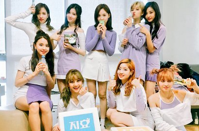 Selamat, Twice Jadi Grup Cewek dengan Penjualan Album Tertinggi 2016