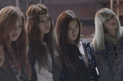 Black Pink Usung Musik Akustik di MV 'Stay', Cantiknya Jisoo Cs Alihkan Perhatian