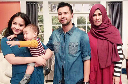 Pulang Umroh, Inilah Doa Ibunda Untuk Rumah Tangga Raffi Ahmad-Nagita Slavina