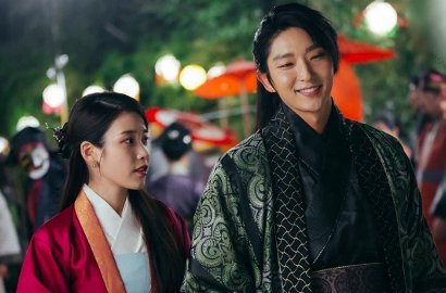 Lee Jun Ki - IU 'Lengket' Saat Kumpul Bareng Usai Final 'Scarlet Heart Ryeo'