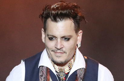 Fans Antusias, Johnny Depp Bakal Bintangi 'Fantastic Beasts 2'