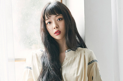 Adegan Ranjang Bareng Kim Soo Hyun, Sulli Bakal Pamer Dada di 'Real'