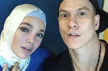 Diterpa Isu Homo, Bertrand Antolin Dikenalkan Dewi Sandra dengan Gadis Brunei