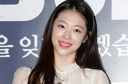 Dapat Tawaran Akting Lagi, Sulli Malah Dikira Punya Sponsor