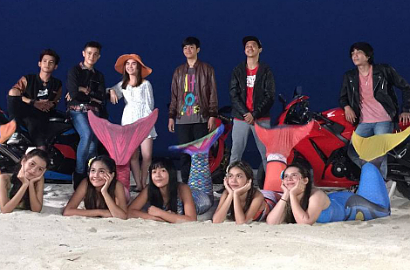 Berlatar Pantai, Kocaknya Amanda Jadi Rebutan Angga Aldi - Bastian di Trailer 'MIL 2'
