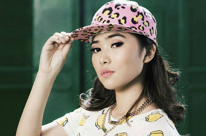 Tampil di Konser '1.000 Band', Isyana Sarasvati Curhat Soal Pacaran