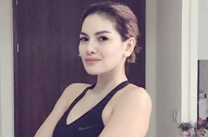 Nikita Mirzani Seksi Pakai Busana Transparan, Netter: Cantik Gak Harus Gini