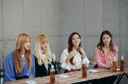 YG Janjikan Fanmeeting Jika Black Pink Menang Rookie Award, Netter Malah Kasihan