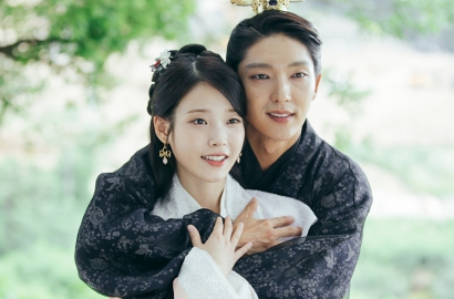 Lee Jun Ki Pamer Bareng IU dan Anaknya di 'Scarlet Heart Ryeo', Gagal Move On?