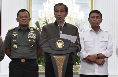 Bikin Heboh Hingga Jadi Tren, Jaket Jokowi Ternyata Pinjaman