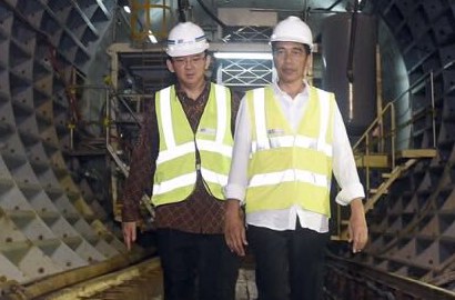 Tak Akan Lindungi Ahok, Jokowi Pede Dengan Hukum Indonesia