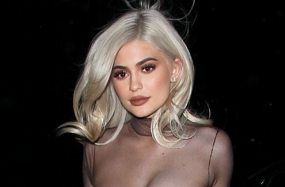 Karir Kylie Jenner Sebagai Anggota Grup Band Terungkap