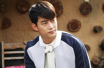 Susul Song Joong Ki, Taecyeon 2PM Bakal Tampil di Siaran Berita Televisi