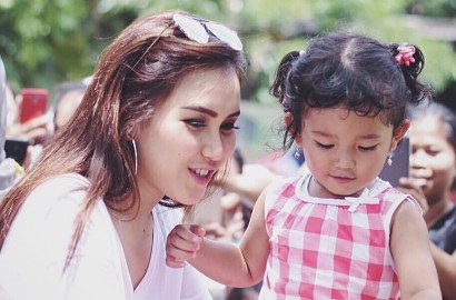 Ayu Ting Ting Diisukan Cari Sponsor untuk Ultah Bilqis Seperti Raffi, Netter: Jual Aja Vila Rp 7 M