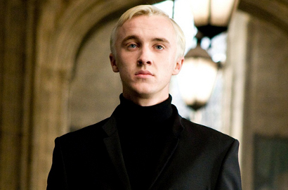 Mirip Draco 'Harry Potter', Pendukung Donald Trump Ini Jadi Viral di Sosmed