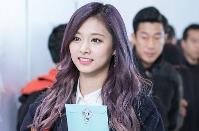 Tampil Manis di Bandara, Tzuyu Twice Dibilang Secantik Boneka