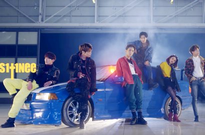 Kasihan, SHINee Dibuat Galau Cewek di MV 'Tell Me What To Do'