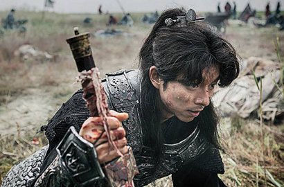 Pertama Rasakan Peran Saeguk di 'Goblin', Gong Yoo Ngaku Deg-Degan