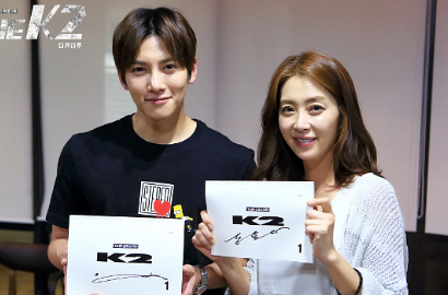 Bukan Cinta, Ini Sebenarnya Perasaan Ji Chang Wook ke Song Yoon Ah di 'K2'