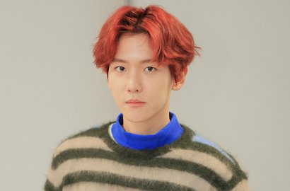 Tulis Nama Pakai Pantat, Baekhyun Bikin Ngakak Malah Goyang-Goyang Unyu