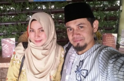 Kabur dan Diduga Kumpul Kebo, Puput Melati Kena Hipnotis Ustadz Guntur Bumi?