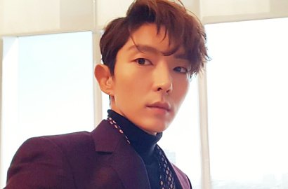 Bertingkah Gokil di Telepon Umum, Lee Jun Ki Sukses Bikin Netter GR