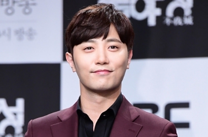 Jin Goo Bandingkan Perannya di 'Night Light' dan 'Decendants', Seperti Apa?