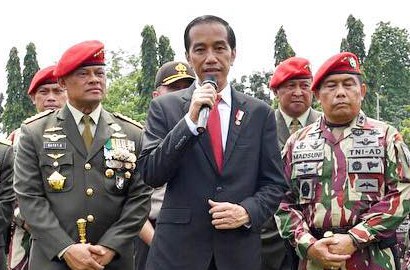 Didatangi 'Mantan' di Istana Negara, Jokowi Banyak Disorot