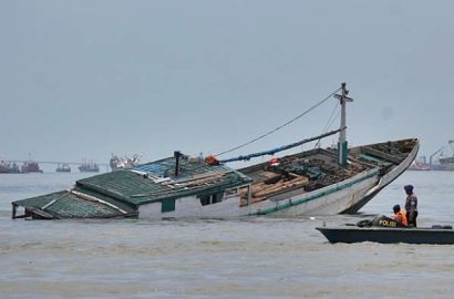 15 Orang Hilang Akibat Kecelakaan Kapal di Laut Jawa