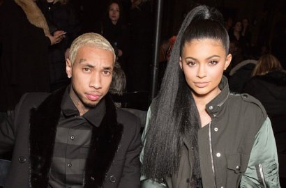 Ulang Tahun, Kylie Jenner Beri Cupcake Seksi Buat Tyga