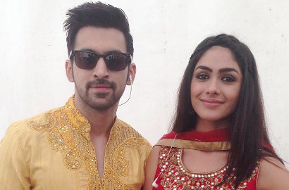 'Lonceng Cinta' Jadi Favorit, Arjit 'Purab' dan Mrunal 'Bulbul' Terima Kasih ke Fans Indonesia