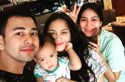Tampil Seksi Berkebaya, Belahan Dada Nagita Slavina Ngintip