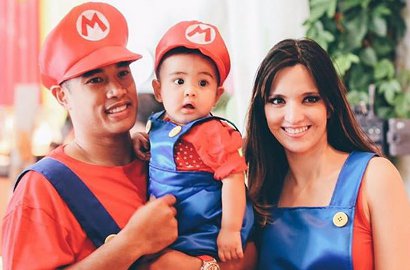 Digandeng Mesra Suami, Tulisan Romantis Nia Ramadhani Bikin Hati Leleh