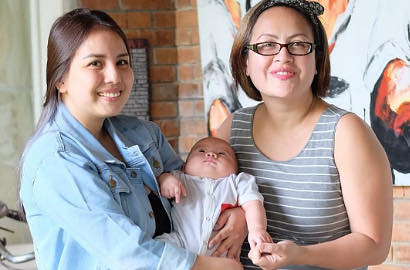 Cerita Tya Ariestya Jadi Ibu ASI Putra Cynthia Lamusu-Surya Saputra