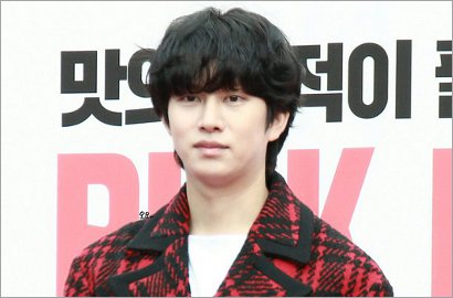 Ngaku Pernah Pacari Idol Rookie, Heechul Ternyata Curhat ke Lee Soo Man