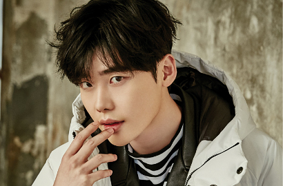 SBS Bantah Akan Tayangkan 'While You Were Sleeping' Lee Jong Suk?