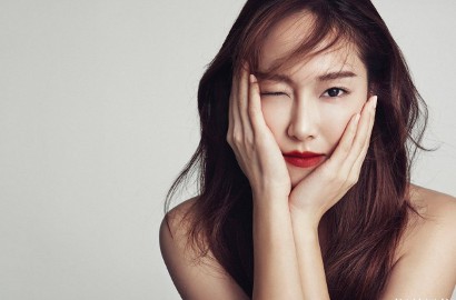 Siap-Siap Melongo, Jessica Tampil Seksi Cuma Pakai Selimut di Pemotretan