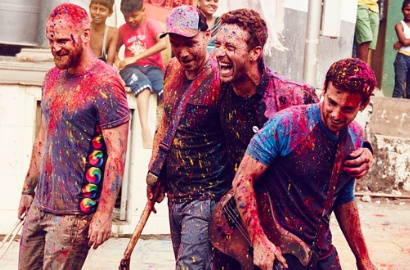 Fans Susah Dapat Tiket, Coldplay Pindah Konser ke Yogyakarta?