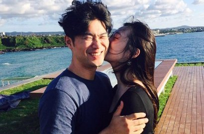 Diduga Putus, Begini Wajah Choiza Saat Dampingi Sulli ke Rumah Sakit